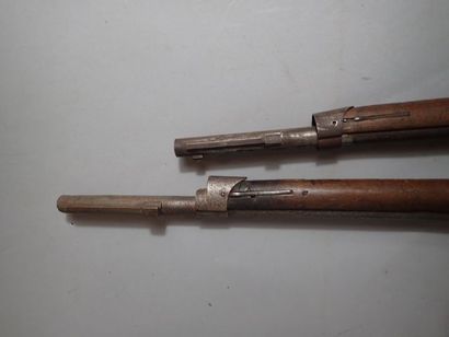 Deux fusils type Chassepot de fabrication...
