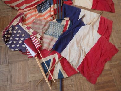 10 Drapeaux français, anglais et américains....