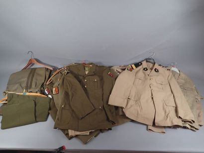 Lot d’uniformes français, tenue de sortie...