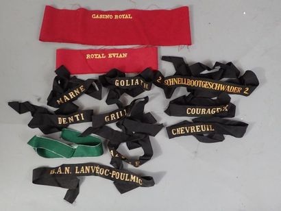 Lot de bandes de Bâchis et divers