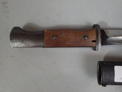 Baïonnette 1884-98 pour fusil 98K. Poignée...
