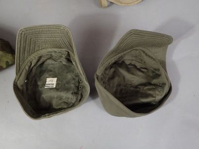 Lot de 4 casquettes Bigeard en toile camouflée,...