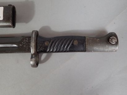 Baïonnette israélienne du type 84-98 allemande...
