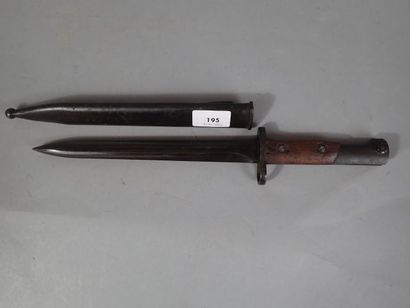 Baïonnette belge modèle 1949 Export. Poignée...
