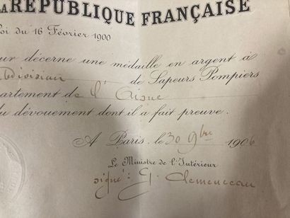 Brevet pour la médaille d’honneur des Sapeurs-Pompiers...