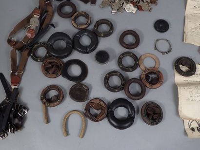 Lot de coussinets pour casque audio, sangles,...