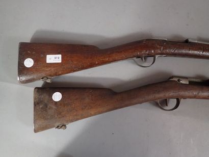 Deux fusils type Chassepot de fabrication...