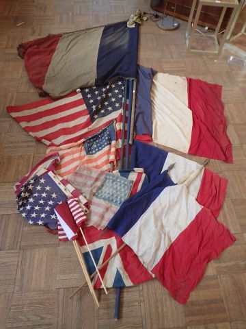 10 Drapeaux français, anglais et américains....