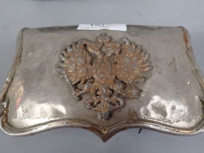 Lot d’une cartouchière avec emblème russe...