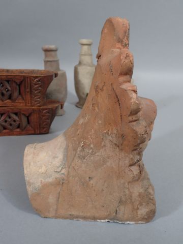 Ensemble de pièces sur le thème de l'archéologie...
