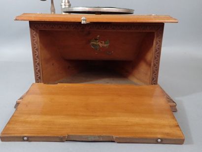 Gramophone à aiguille fabriqué par Pathé....