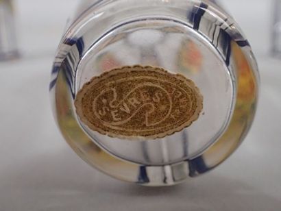 SEVRES, garniture de toilette en cristal...