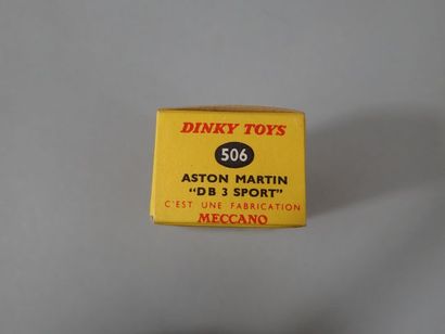 * DINKY TOYS France ref 506. Aston Martin...