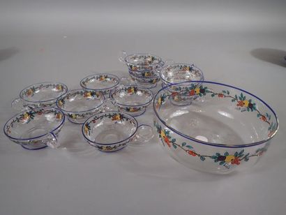 SEVRES, service à punch avec le bol et les...