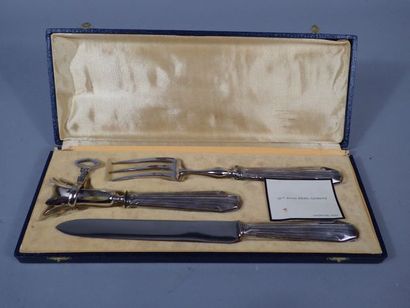 * Couverts à gigot en argent fourré et métal,...