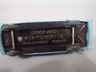 *DINKY TOYS France ref 24 F. Familiale 403...