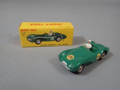 * DINKY TOYS France ref 506. Aston Martin...