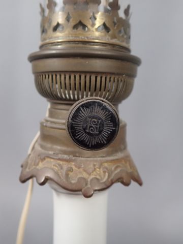Ensemble de deux lampes à pétrole: une en...