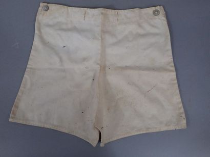 Ensemble de marin pour enfant avec un short...