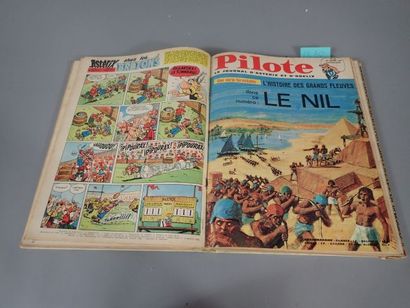 PILOTE. 10 recueils cartonnés du magazine...