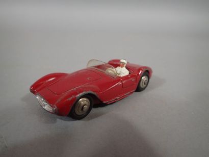*DINKY TOYS France ref 22 A. Maserati sport...