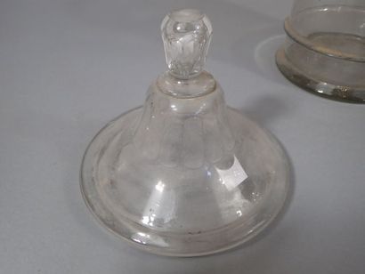 Grand pot à pharmacie en verre, XIXe siècle...