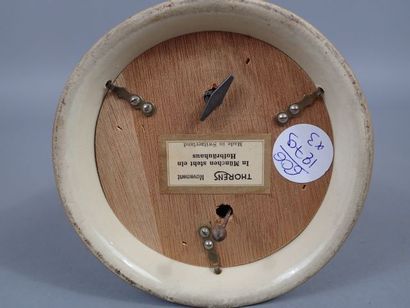 Ensemble de trois pièces en céramiques comprenant...