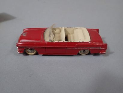 * DINKY TOYS France ref 24A. Chrisler 