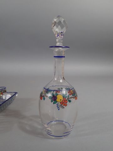 SEVRES, plateau à liqueurs en cristal à décors...
