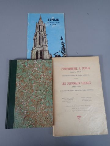 Lot de 3 ouvrages sur la ville de SENLIS...