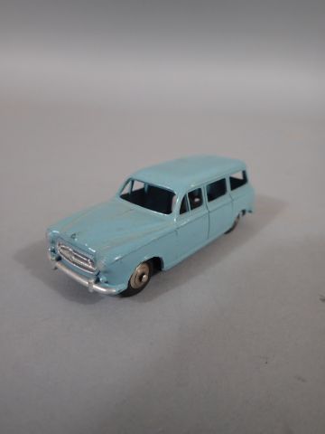 *DINKY TOYS France ref 24 F. Familiale 403...