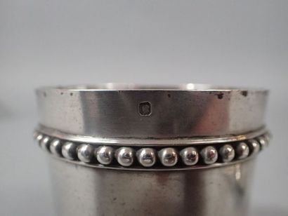 Ensemble de baptême en argent comprenant...
