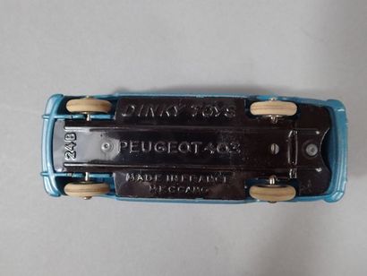 * DINKY TOYS France ref 24B. Berline 403...
