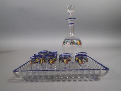 SEVRES, plateau à liqueurs en cristal à décors...