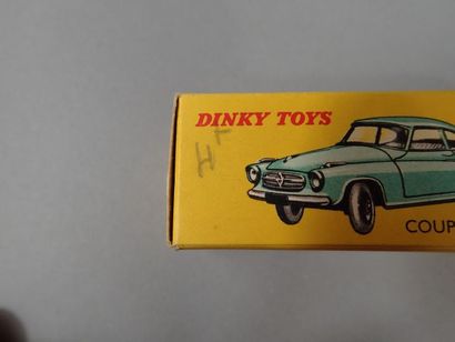 * DINKY TOYS France ref 549. Coupé Borgward...
