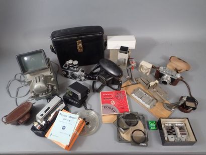 Fort lot comprenant des appareils photographiques...