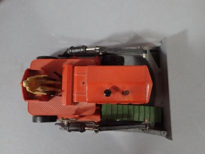 *DINKY TOYS France , 3 engins de chantier...