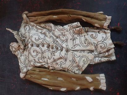 Costume de théâtre réalisé pour l'opéra comique...
