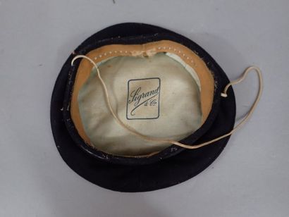 Ensemble de marin pour enfant avec un short...