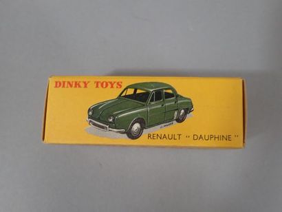 * DINKY TOYS France ref 24E Renault 