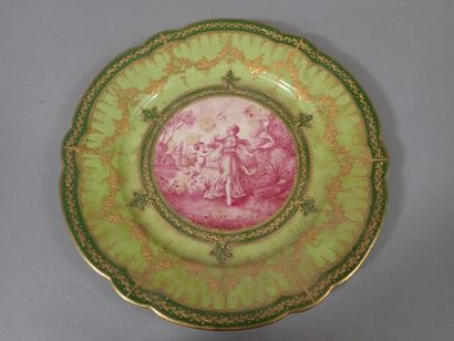 Lot de pièces en porcelaine composé d'une...