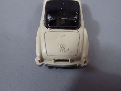 * DINKY TOYS France ref 24 H. Mercedes 190...