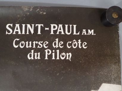Ensemble de tableaux comprenant:
- Ecole...