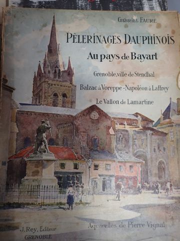 Lot de 6 livres divers :
