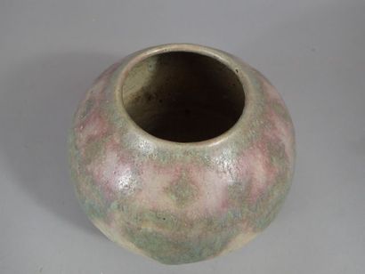 Joseph MASSE (1878-1946). Vase en grès émaillé...