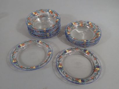 SEVRES, ensemble de 5 assiettes à dessert...
