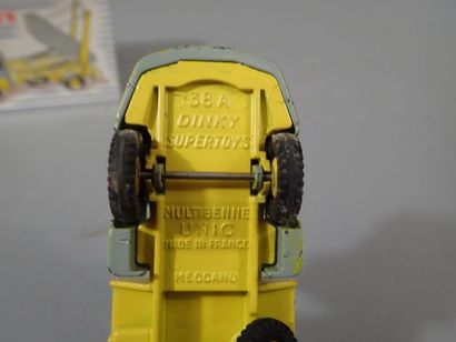 *DINKY TOYS France ref 38 A, Camion Unic...