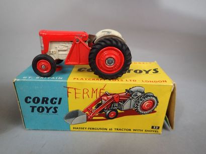 CORGY TOYS. Réf. 53 Massey-Ferguson 65 with...