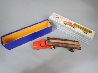 DINKY SUPERTOYS France. Réf 36 A. Tracteur...