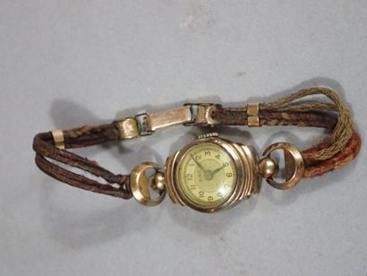 *Montre bracelet de dame de marque EMA. Boitier...